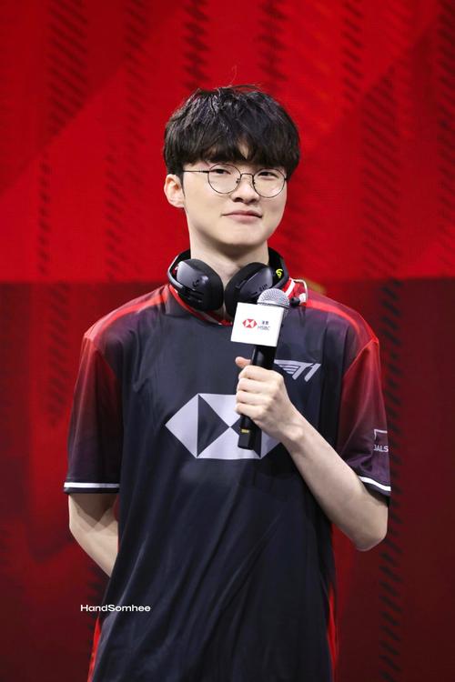 FunPlus Phoenix 和 Nova Esports 离开了比赛 - VALORANT 中国进化系列第二季结果